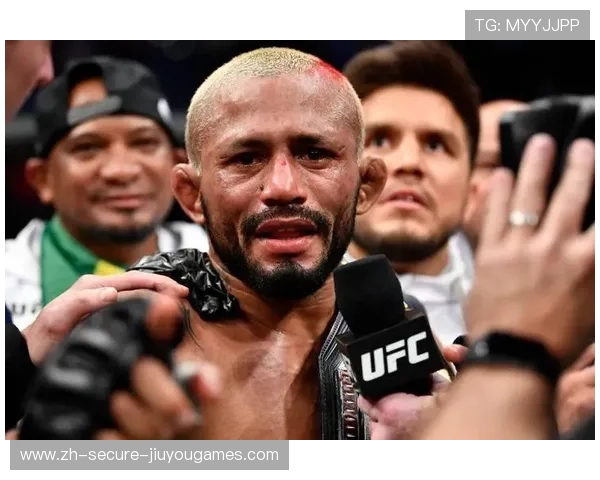 UFC重击震碎地板音效:极限搏击的震撼瞬间再现 UFC重击震碎地板音效:极限搏击的震撼瞬间再现